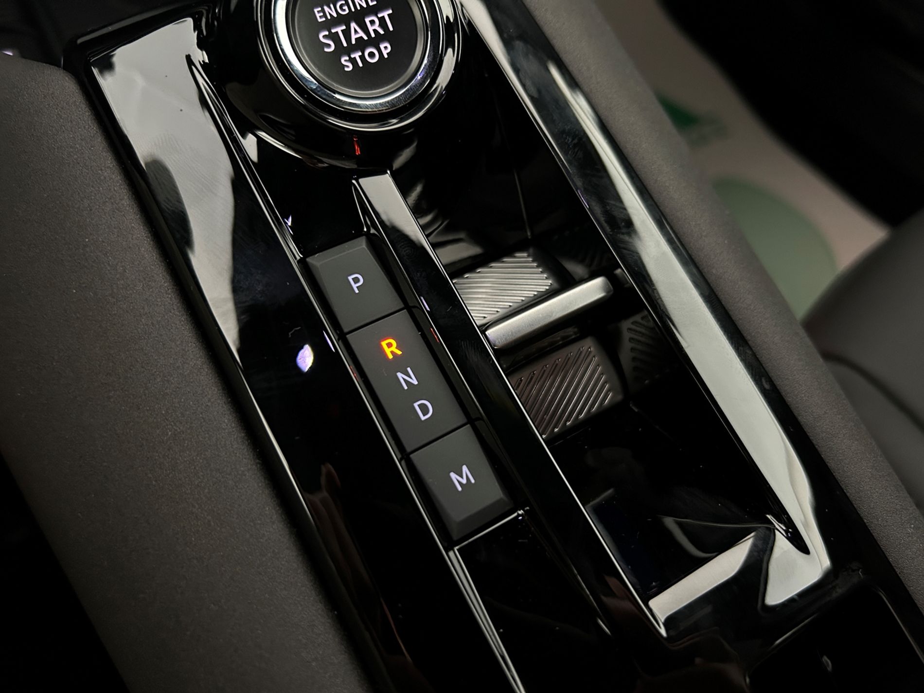 Junior 1.2 ibrida Speciale - Autoviemme